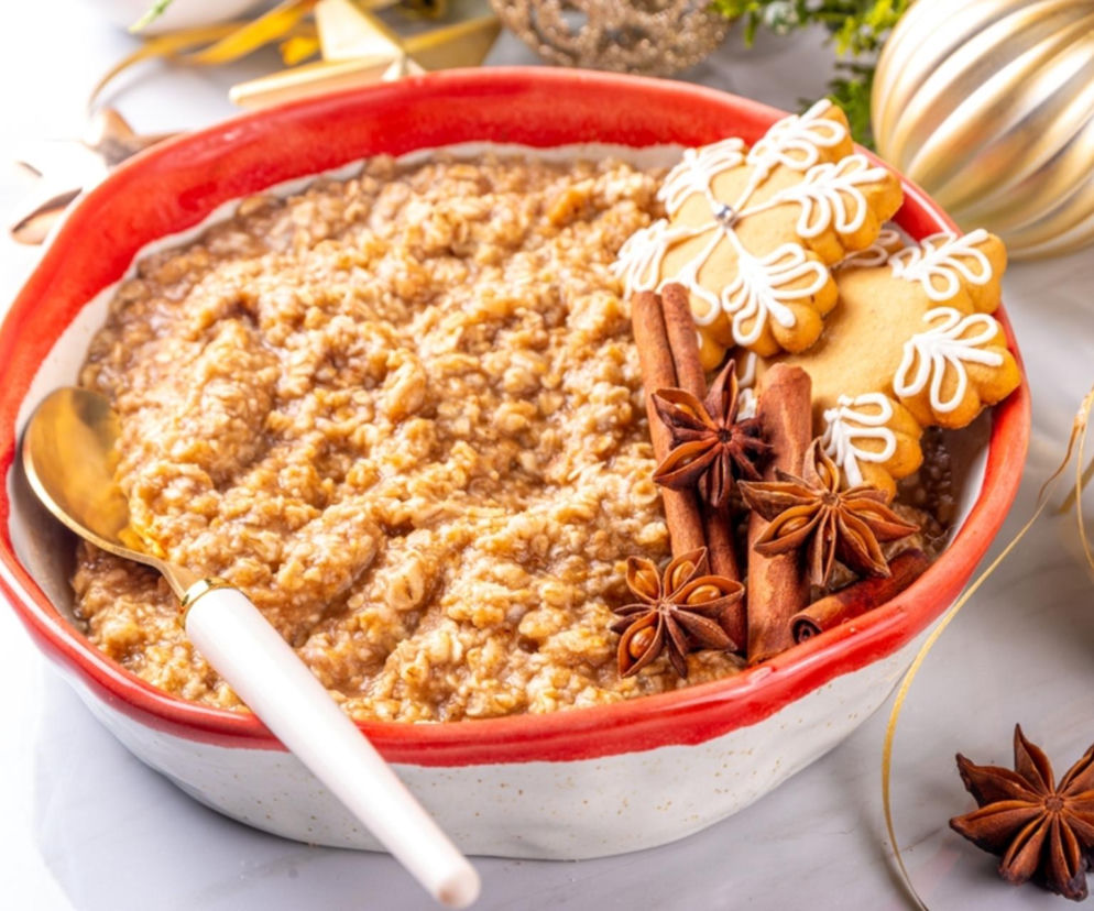 Kto raz spróbuje, ten przepadnie. Pieczona owsianka piernikowa na dobrą energię