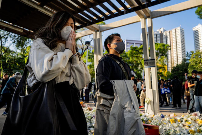 Hongkong pogrążony w żałobie po tragicznym pożarze wieżowców. Liczba ofiar wzrosła do 146