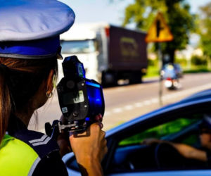 Policja prowadzi wzmożone kontrole na podlaskich drogach