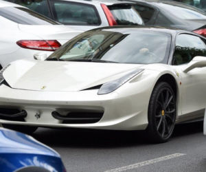 Ewa Chodakowska z mężem Lefteris Kavoukis jeździ Ferrari