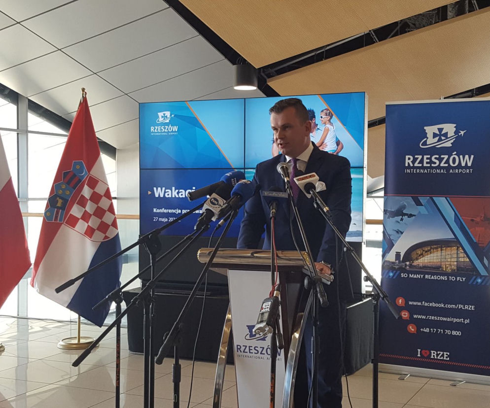 Burgas, Zadar i Split! Wiemy już dokąd będzie można polecieć z Jasionki na wakacje!