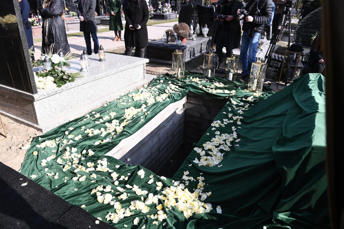 Pogrzeb Lizy w Warszawie. Od tych widoków łzy same płyną do oczu