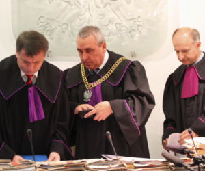 ZBRODNIARZ NIE PÓJDZIE SIEDZIEĆĆ