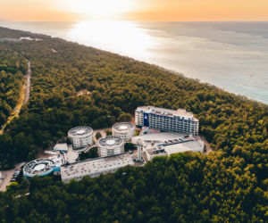 Hotel Senator Dźwirzyno