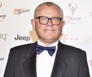 Tadeusz Chudecki modli się za córkę Kasi Kowalskiej
