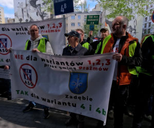 Dramat setek rodzin pod Warszawą! Nowa autostrada zburzy ich domy?! „Żyjemy na bombie”