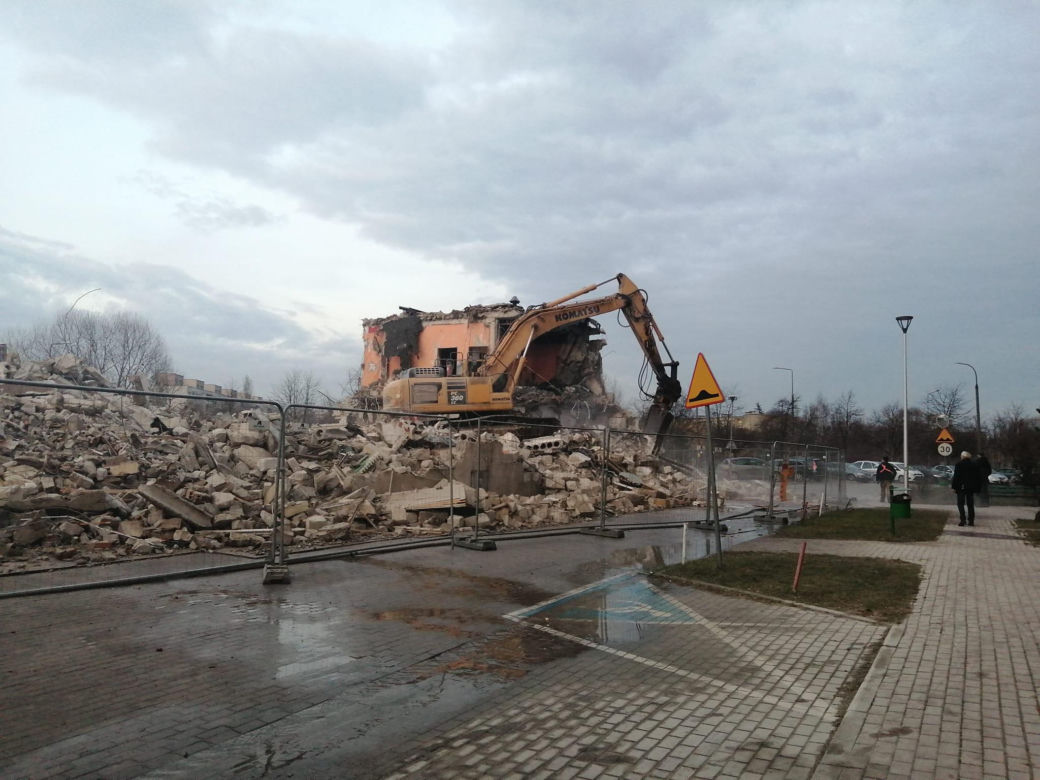 Budynek „Chemii” w Siedlcach przechodzi do historii