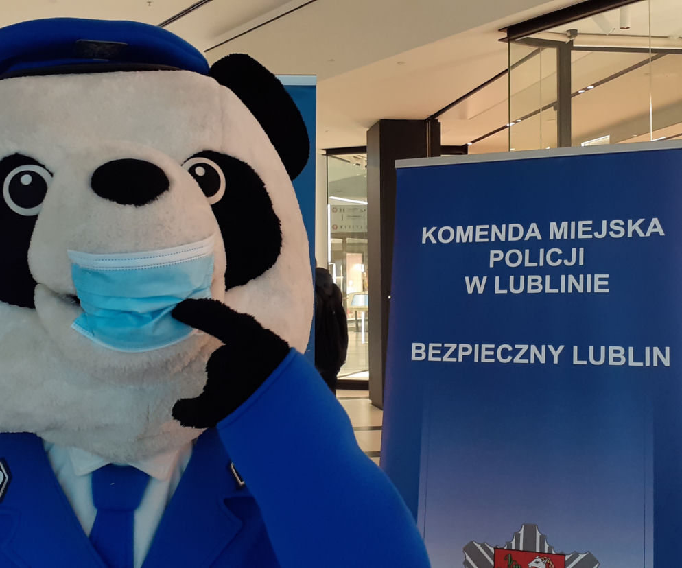 Policja i sanepid przestrzegali i informowali mieszkańców Lublina o obowiązku noszenia maseczek