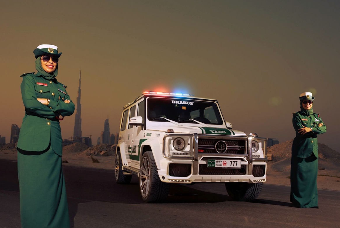 Mercedes G63 AMG Brabus - radiowóz w Dubaju
