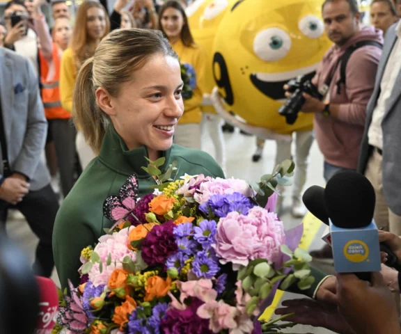 Maja Chwalińska we łzach po powrocie do kraju. Zobaczyła, co zrobiono dla niej w rodzinnym mieście!