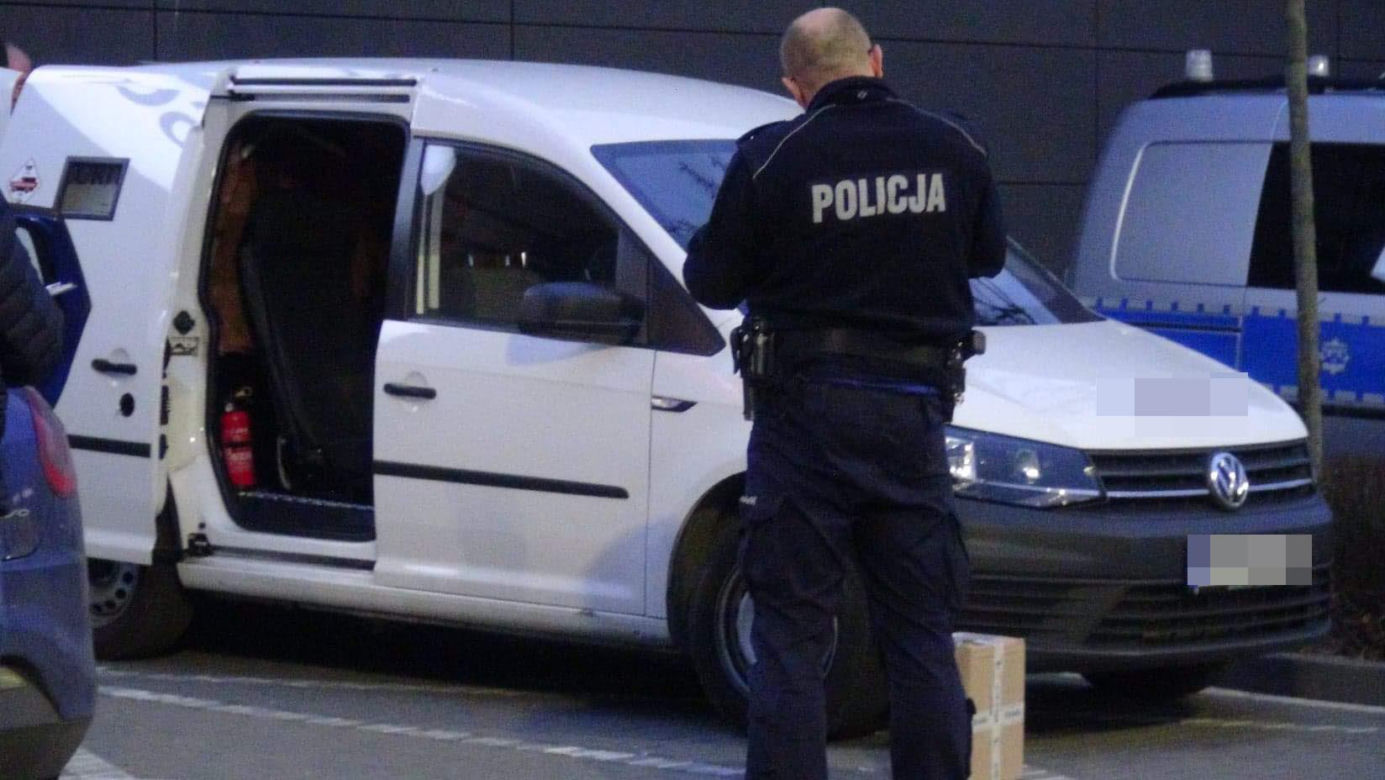 Napad na konwojenta na Białołęce. Skradziono dużą ilość pieniędzy 