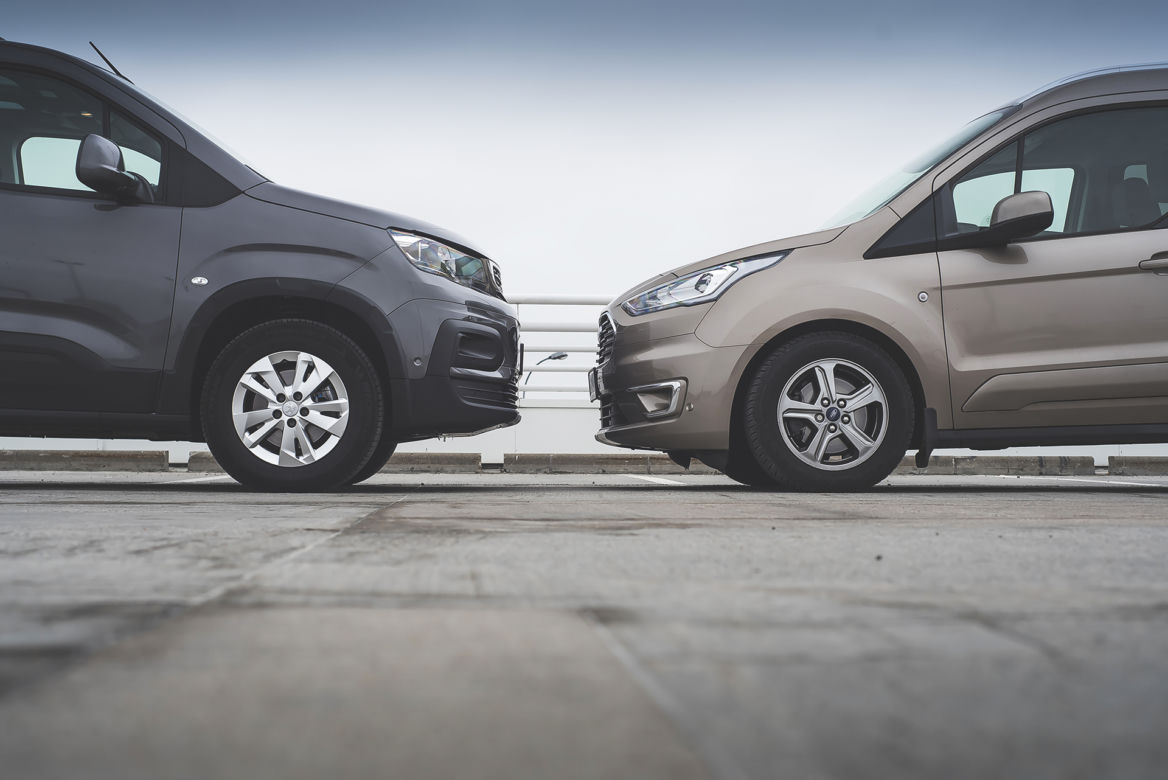 Peugeot Rifter Allure 1.5 D 130 KM MT6 vs. Ford Turneo Connect Titanium 1.5 D 120 KM AT8