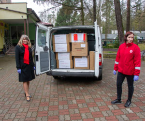 Dostawa środków ochronnych z partnerskiego miasta Weifang