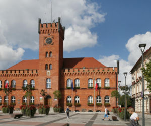 Zarzuty dla byłego burmistrza Szczecinka. Grozi mu do 10 lat więzienia