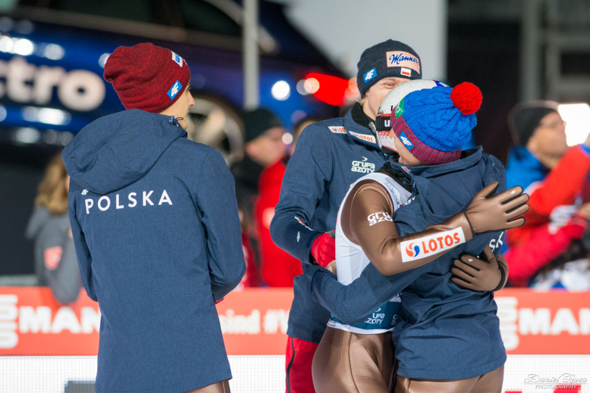 Gorący doping na PŚ w skokach narciarskich w Zakopanem! [GALERIA ZDJĘĆ]