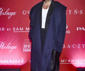 Książkiewicz pokazała majtki, Olejnik jak diwa i Grochowska w zbroi. Tłum gwiazd na pokazie Baczyńskiej