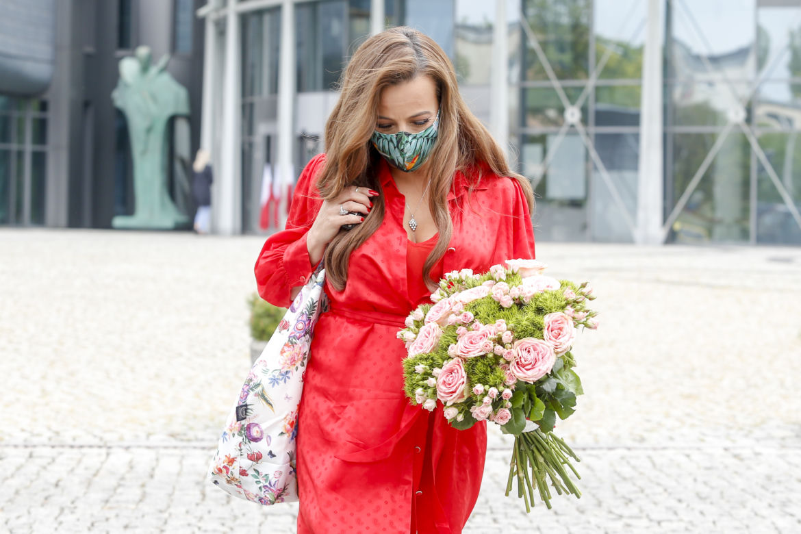 Anna Mucha. Pięknieje i siwieje 