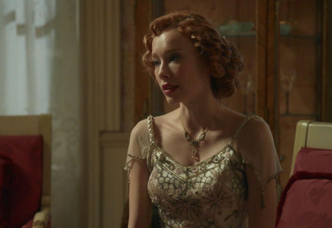 "La promesa - pałac tajemnic", odcinek 341: Feliciano zdobywa się na odważny krok i prosi Teresę o rękę