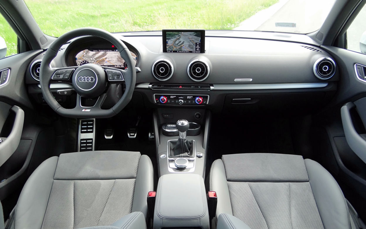 Audi A3 Sportback lifting 2016