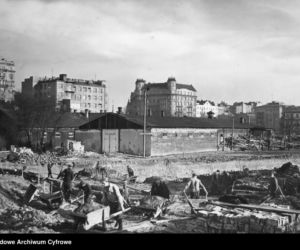 Warszawa miała lotnisko w samym centrum miasta. Dzisiaj jest tam wielki park!