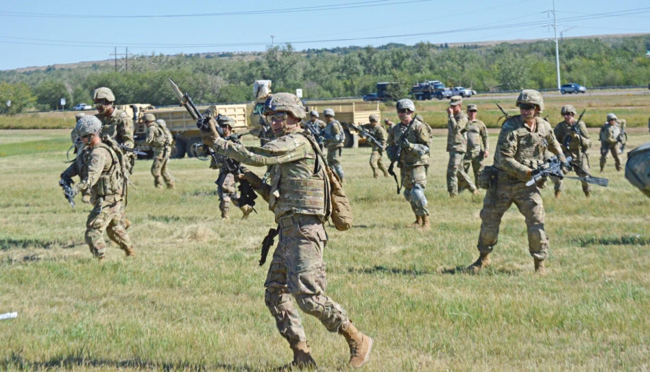 Powrót do brutalnych korzeni? Nowe szkolenie z walki na bagnety w Ranger School