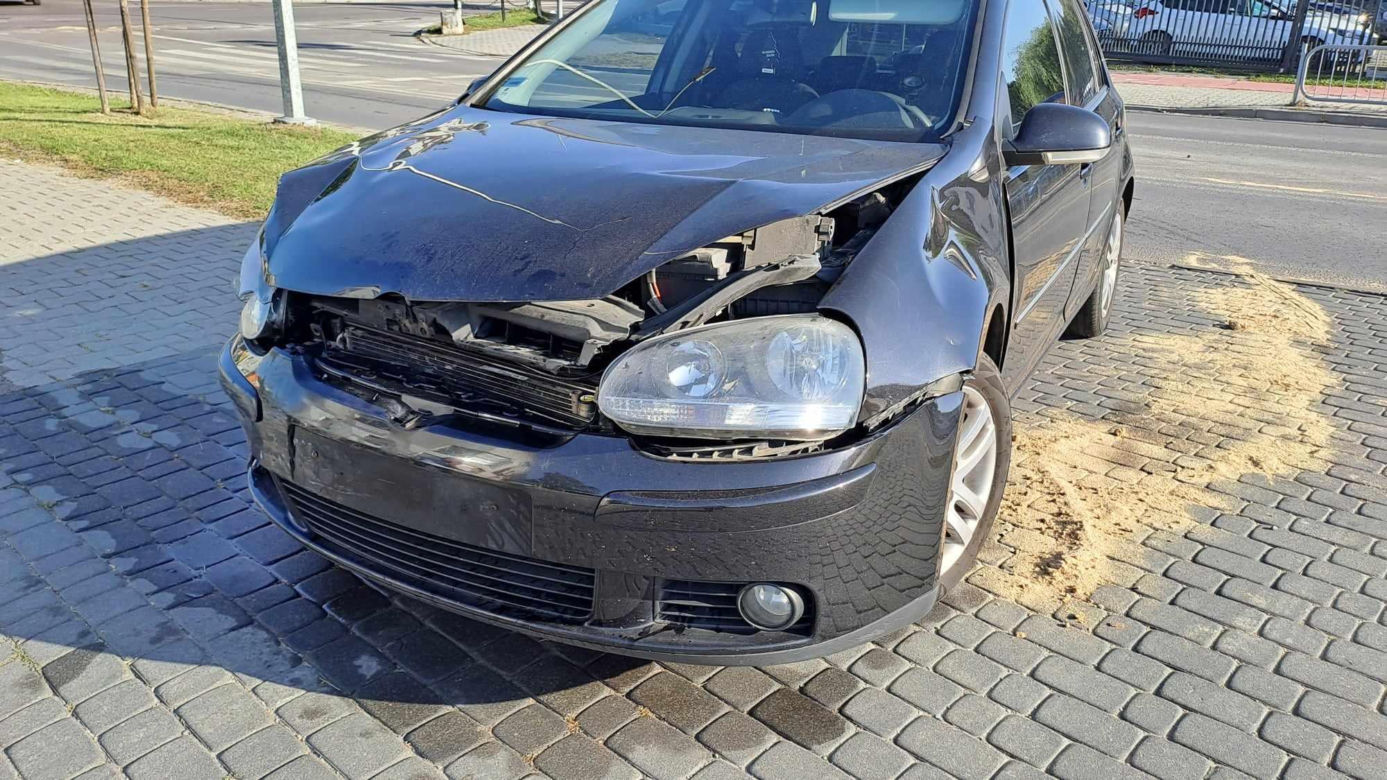Wypadek na skrzyżowaniu w Kraśniku. 68-latek trafił do szpitala