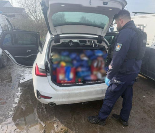 Jak ustalili policjanci, proceder trwał od dłuższego czasu