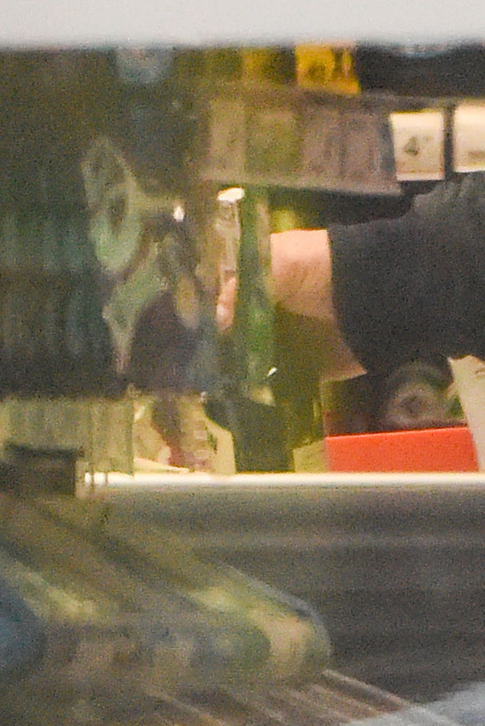 Tak się leczy Zbigniew Zamachowski. Jajeczko na gardełko, Whiskey na zdrówko