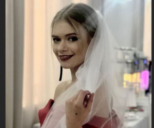 Julia Wróblewska na Instagramie w welonie