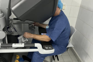 Pierwsza operacja robotyczna w zamojskim Szpitalu Papieskim