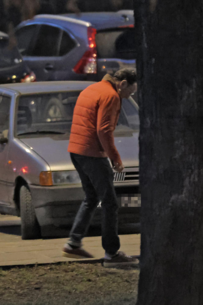 Paweł Wilczak szuka złota w w lombardzie