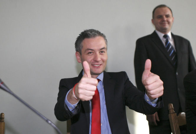 Tak zmieniał się Robert Biedroń