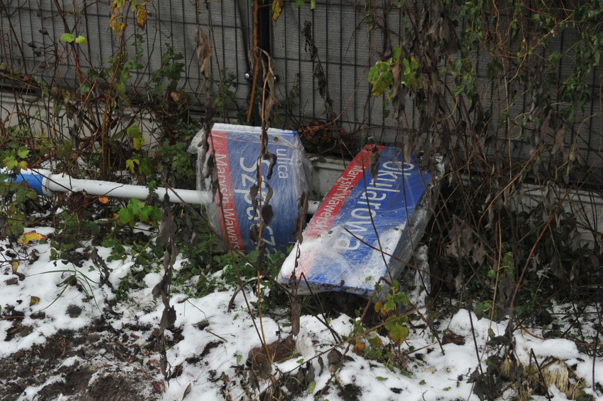 Żądają lewoskrętu w ul. Okularową. Mieszkańcy wściekli na zmiany wprowadzane przez drogowców 