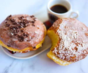 Tu kupisz najtańsze pączki na Tłusty Czwartek. Nawet 9 groszy za sztukę!