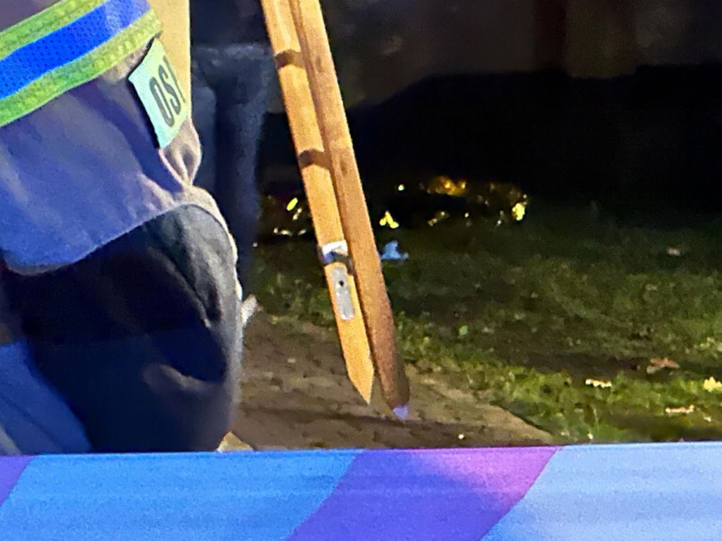 Pobili 44-latka i podpalili tapczan w domu. Szokujące okoliczności śmierci bezdomnego