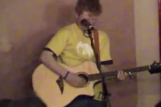 Ed Sheeran - jak wyglądał w dzieciństwie? Pierwsze takie ZDJĘCIA