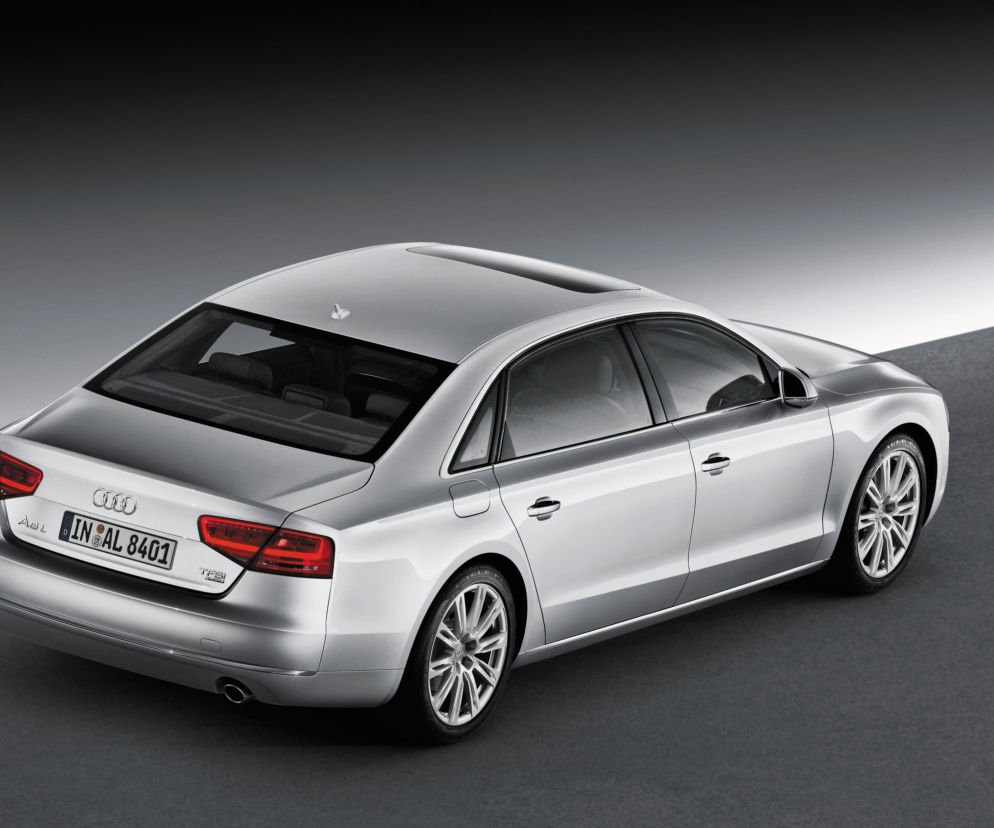A8 L W12