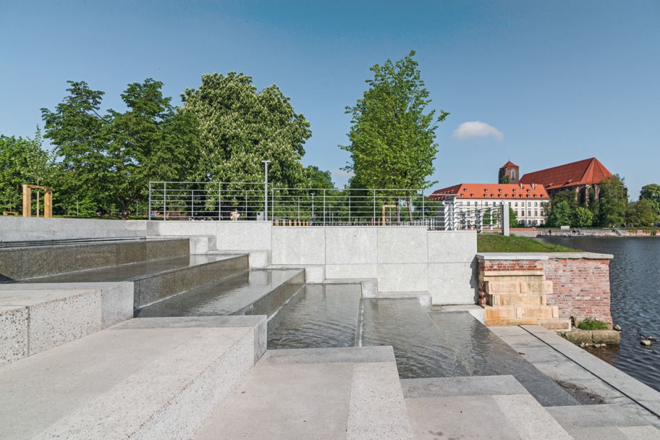 Bulwary nad Odrą we Wrocławiu