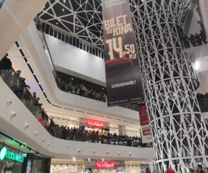 Dzikie tłumy w Galerii Libero. Centrum handlowe świętowało urodziny. Była też loteria 