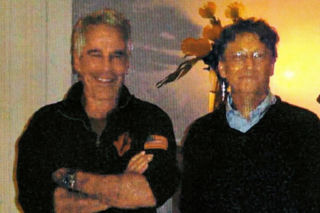 Stephen Hawking na wyspie Epsteina! Zdjęcie w sieci