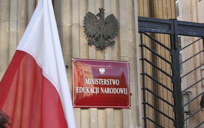 Ministerstwo Edukacji komentuje sprawę nękania15-letniej Darii! Szkoła nastolatki może mieć problemy