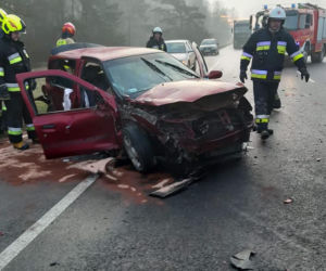 ​Poważny wypadek pod Bydgoszczą! Są ranni, w tym dwoje dzieci! [ZDJĘCIA] 