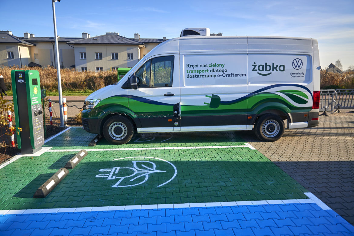 Zielony transport - stację ładowania pojazdów
