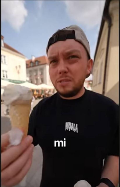 Książulo zjadł lody o smaku... kebaba. Tak je ocenił: "Chory pomysł" 