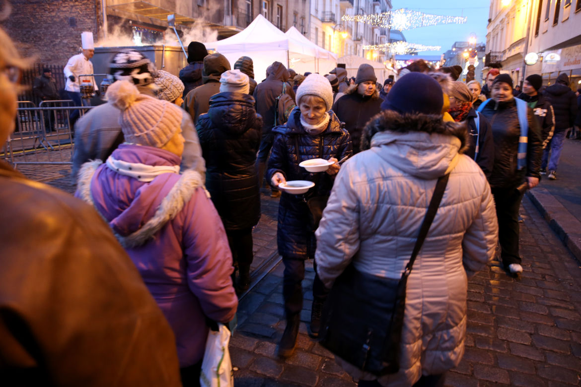 Wiceprezydent Warszawy podzielił się opłatkiem