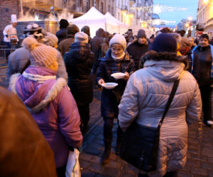 Wiceprezydent Warszawy podzielił się opłatkiem