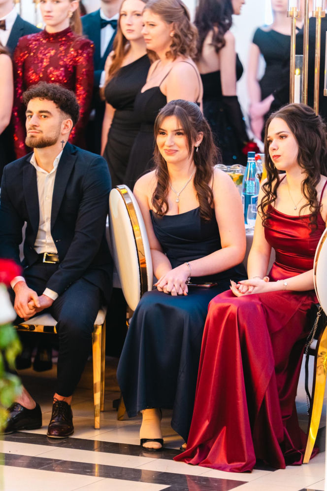 Studniówka 2026 młodzieży z IV LO im. Hetmana Stanisława Żółkiewskiego w Siedlcach