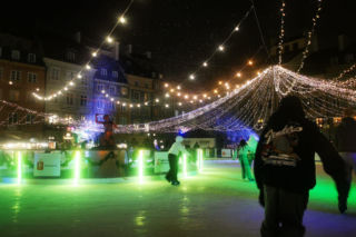 Lodowisko na Rynku Starego Miasta w Warszawie