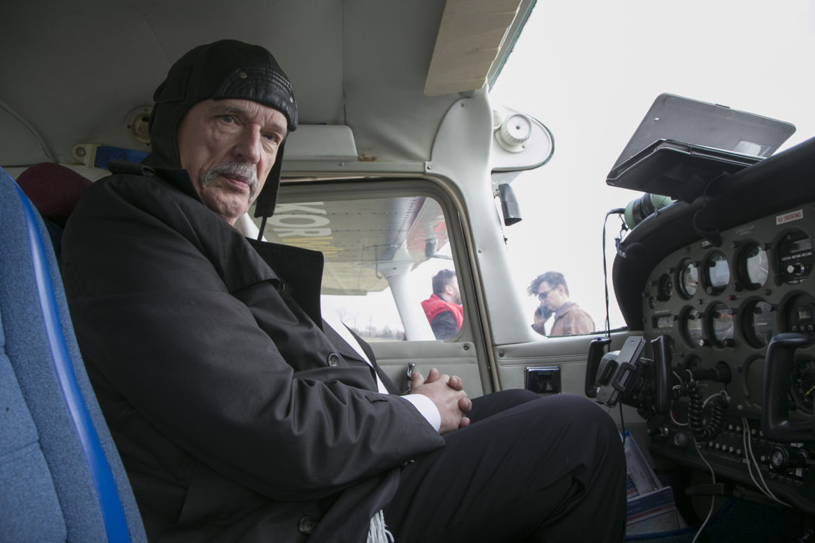 Janusz Korwin-Mikke skończył 80 lat. Tak się zmieniał
