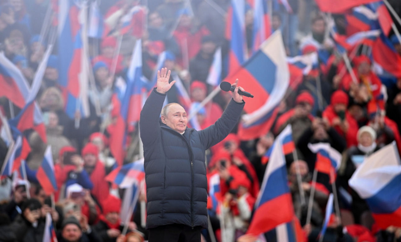 Putin pokazał się w kurtce Loro Piana. Chwilę później producent wycofał się z Rosji!